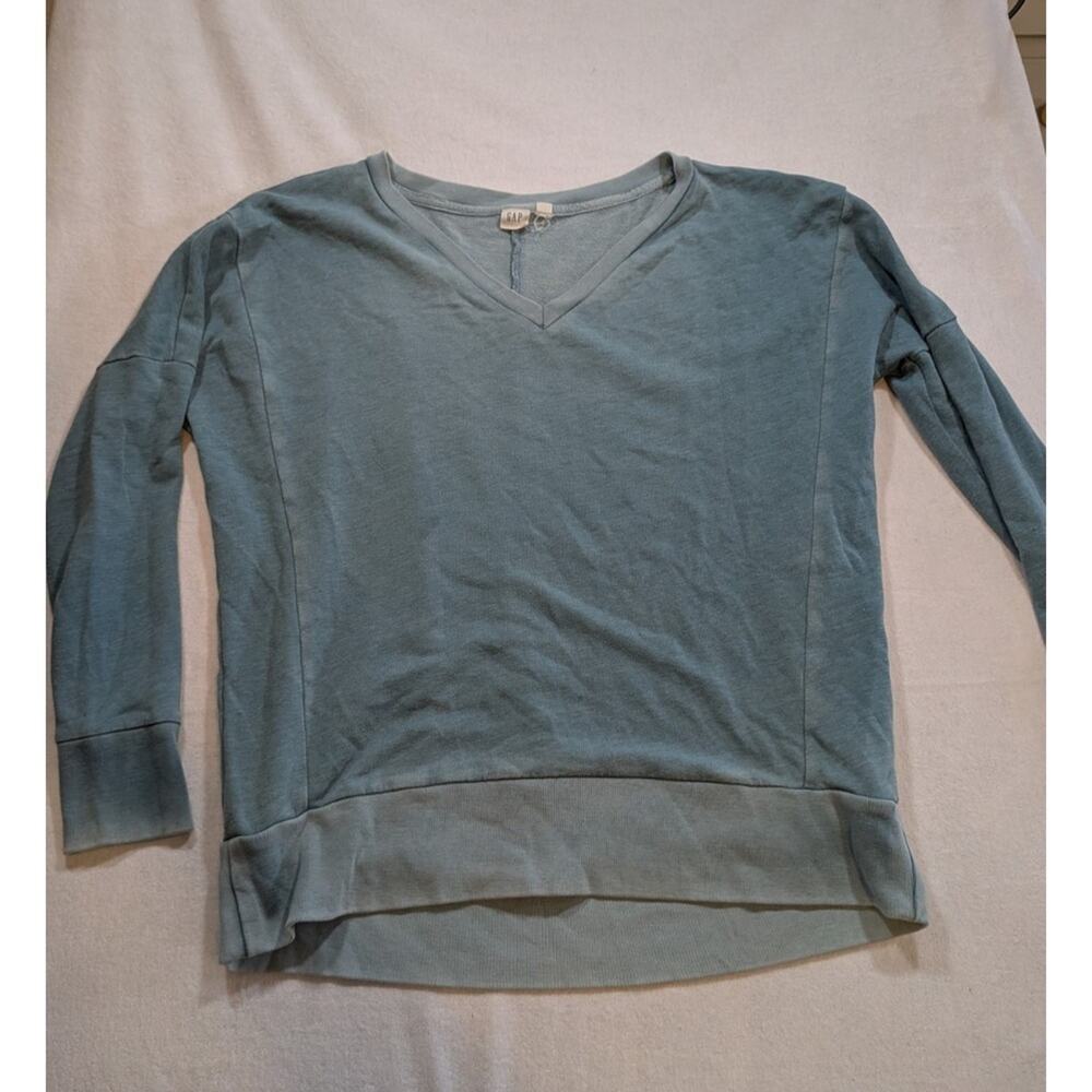 Gap blue faded crewneck sweater size M